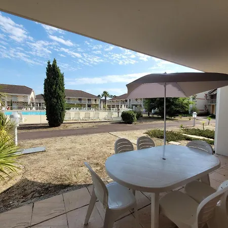 6 Places Proche Et Avec Piscine