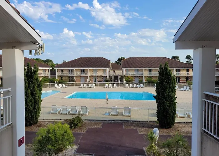 6 Places Proche Et Avec Piscine Ле-Вердон-Сюр-Мер